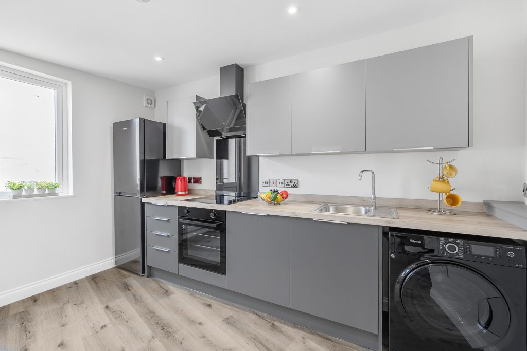 The Coach House - 2 bedroom student flat in Plymouth just off North Hill - Kitchen
